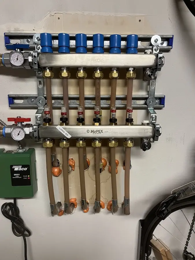 Plumber performing Leak Detection at a residential property in Hermosa Beach